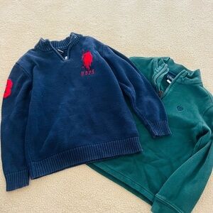 Good condition boys sweaters size 7.  Navy is polo association and green Chaps